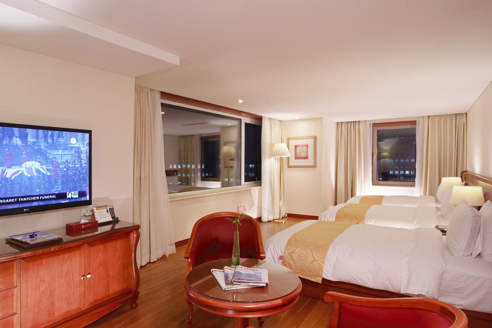 Sejong Hotel Seoul Myeongdong Екстер'єр фото