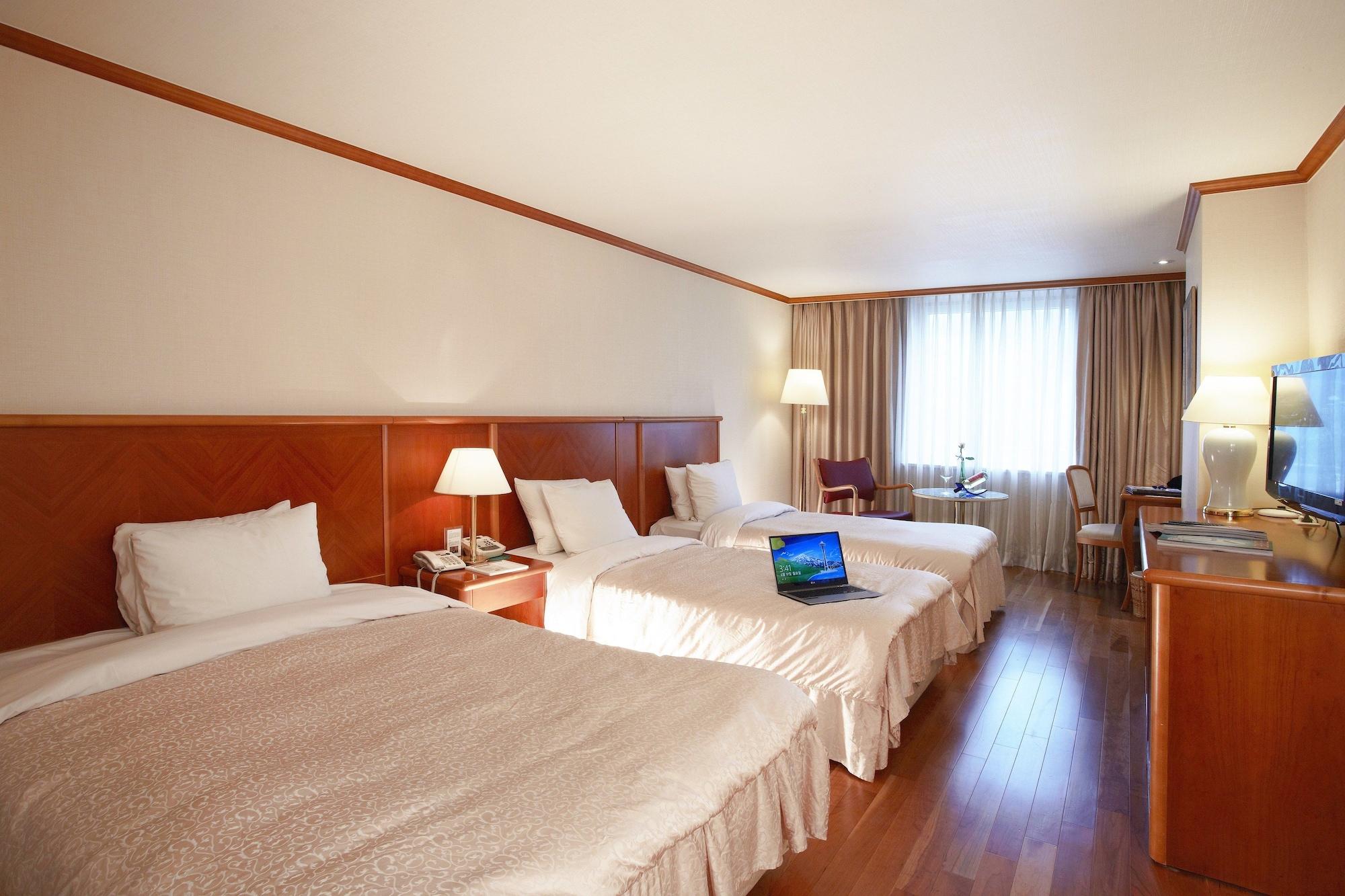Sejong Hotel Seoul Myeongdong Екстер'єр фото