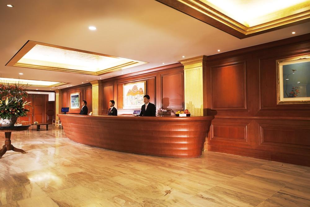 Sejong Hotel Seoul Myeongdong Екстер'єр фото