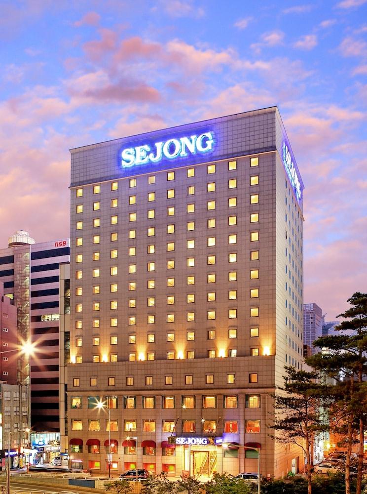 Sejong Hotel Seoul Myeongdong Екстер'єр фото