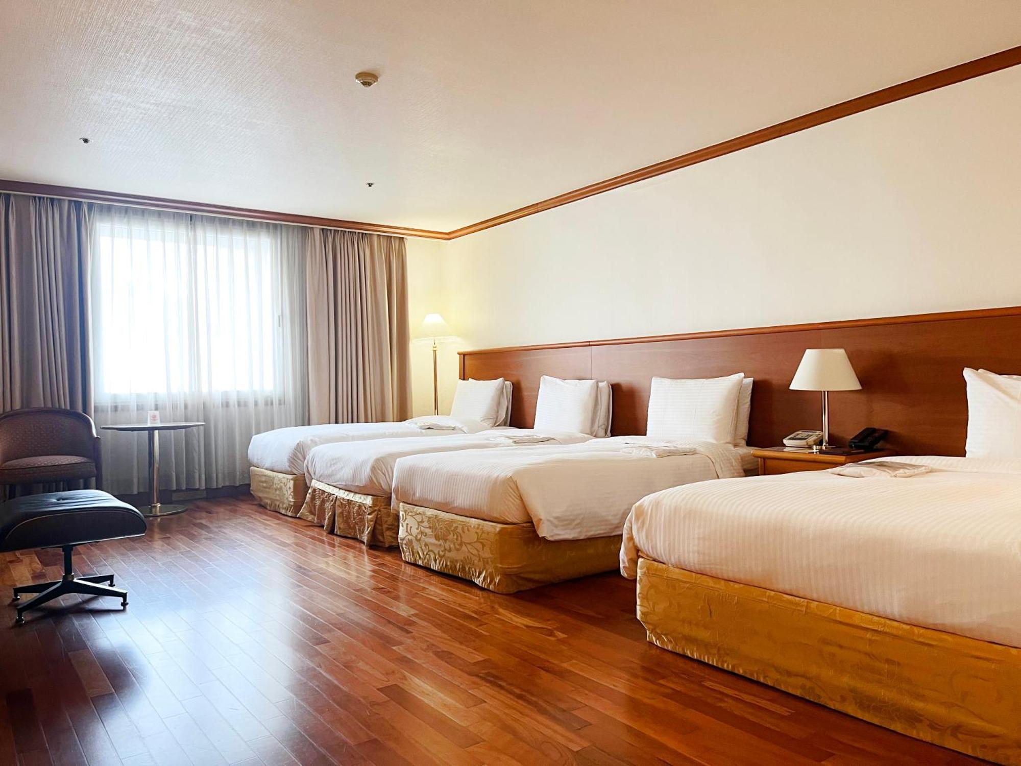 Sejong Hotel Seoul Myeongdong Екстер'єр фото