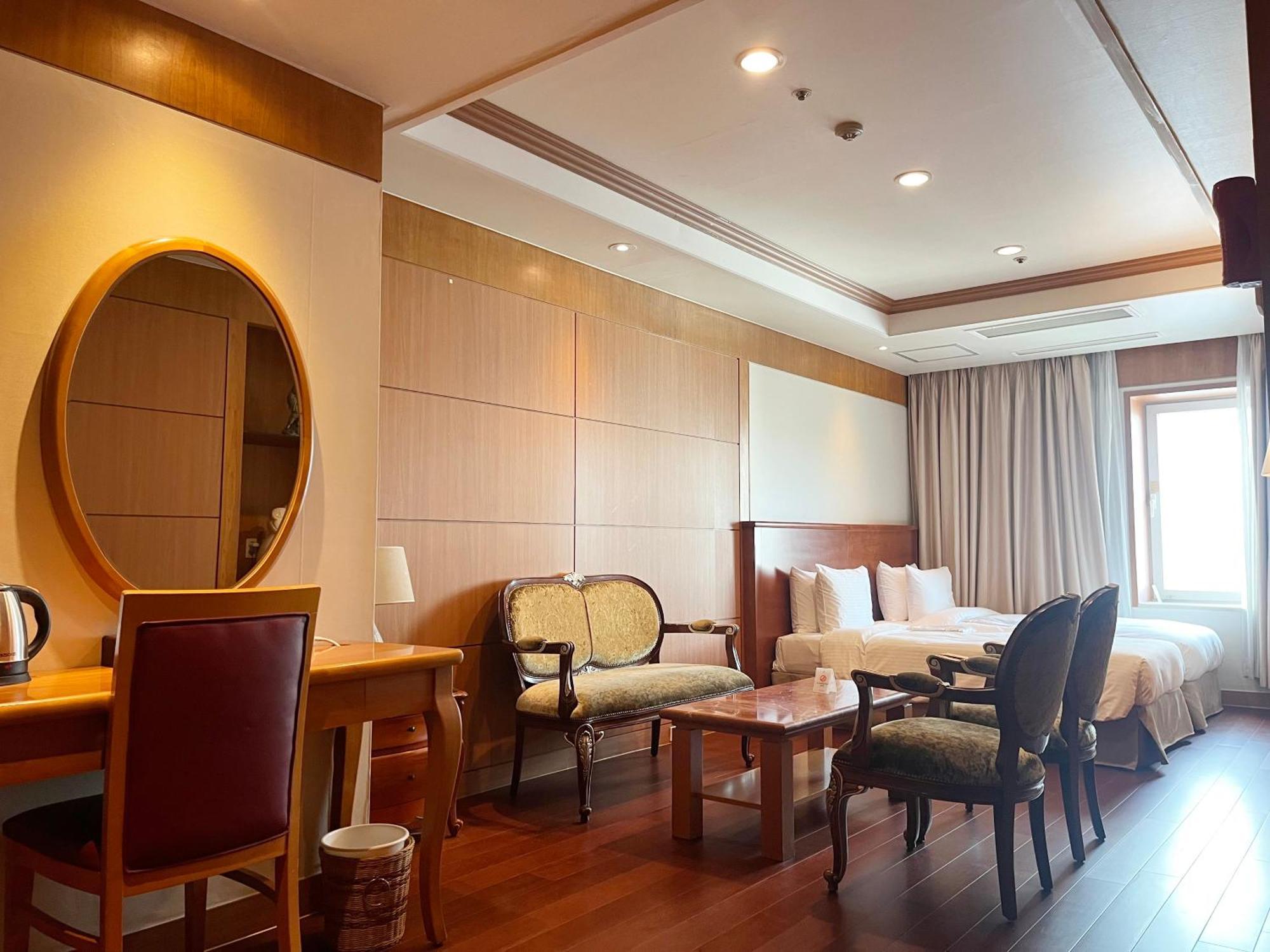 Sejong Hotel Seoul Myeongdong Екстер'єр фото