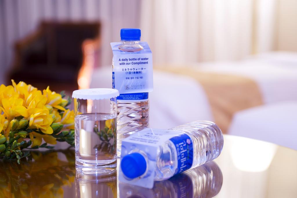 Sejong Hotel Seoul Myeongdong Екстер'єр фото