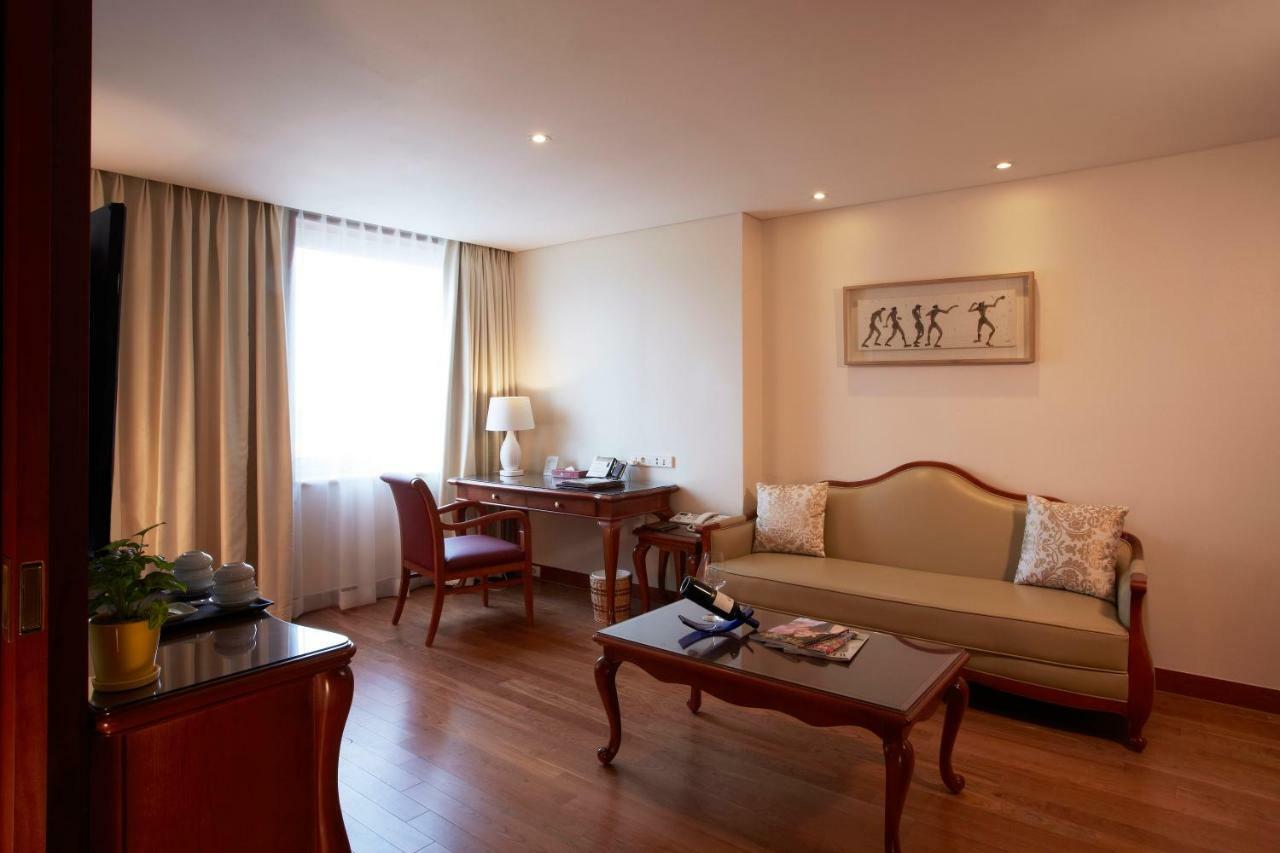 Sejong Hotel Seoul Myeongdong Екстер'єр фото